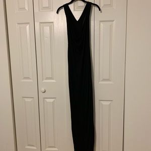 *sale* Black Maxi - Y Back